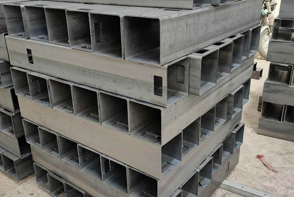 积石山大口径方管