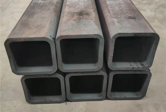 积石山大口径无缝方管